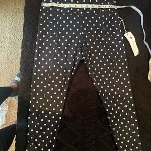 Lululemon Athletica Black and White Dot Leggings